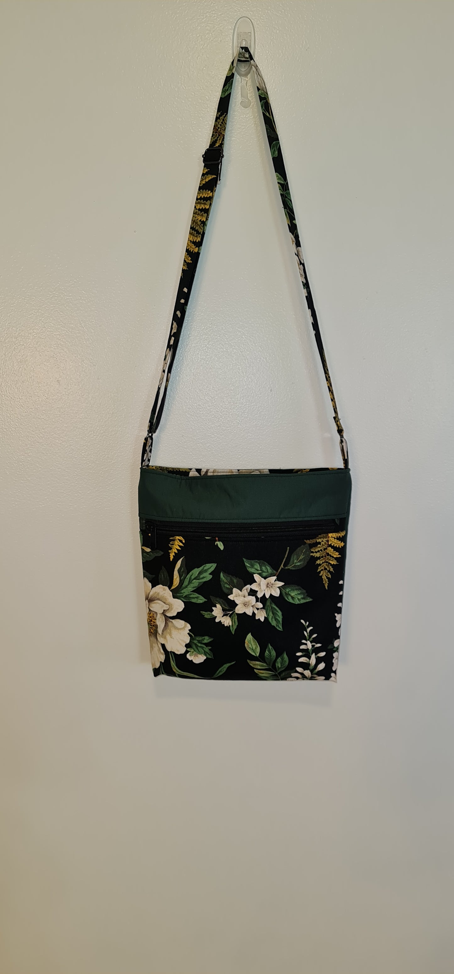 Crossbody-Hunter Green Floral