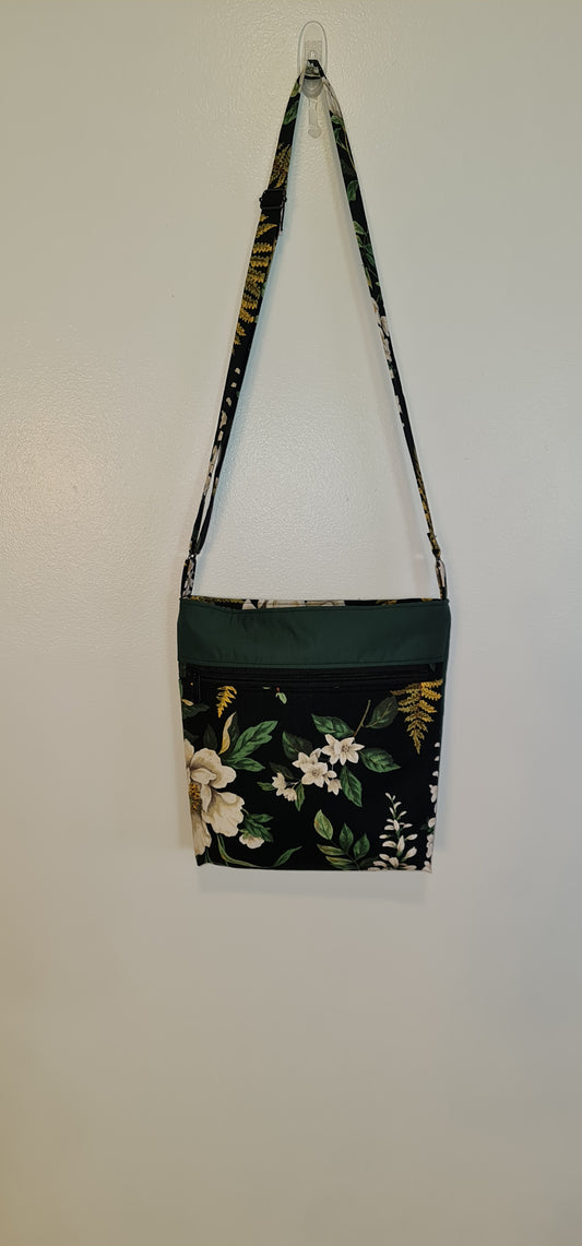 Crossbody-Hunter Green Floral