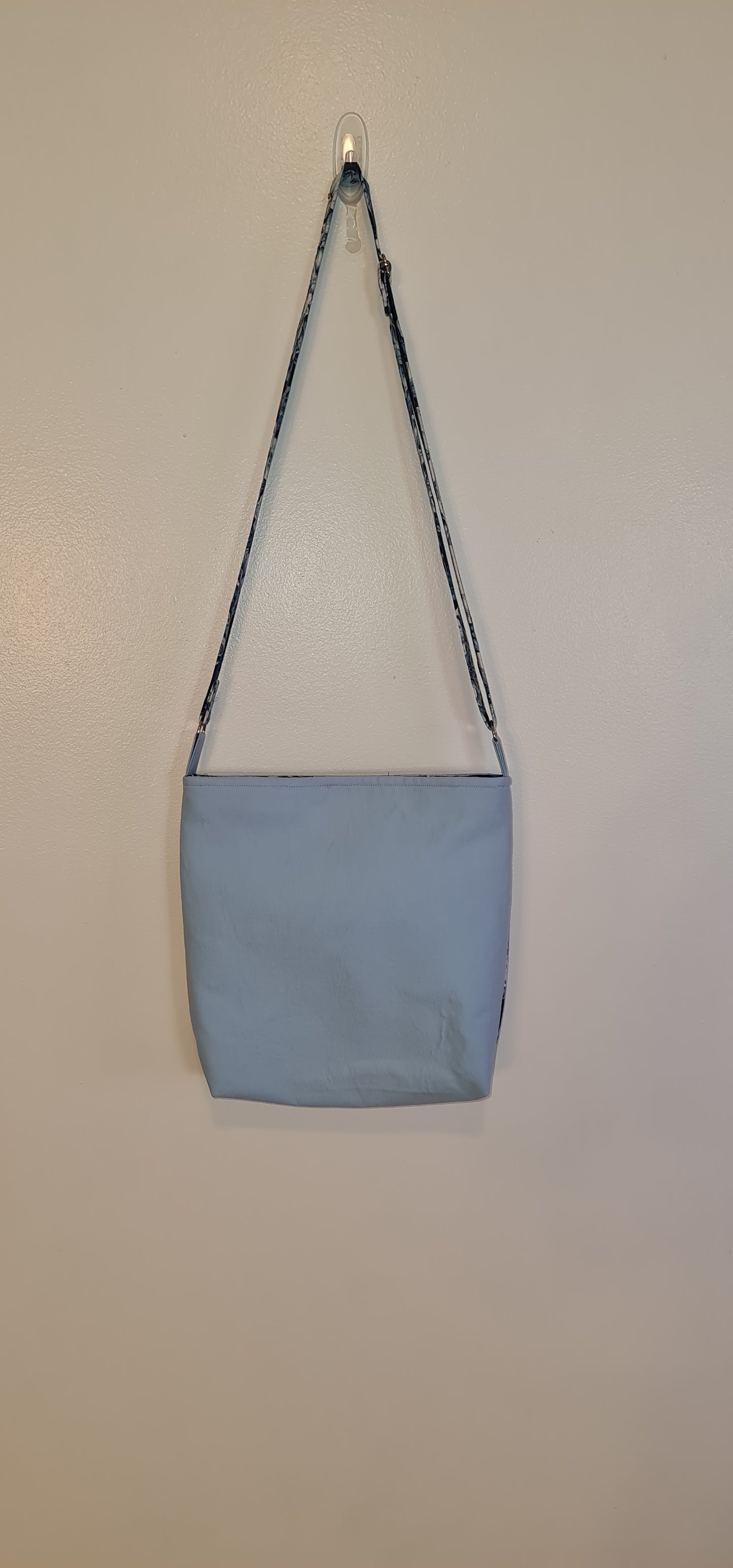 Crossbody-Blue Floral Print